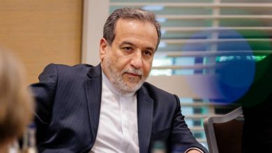 صورة | عراقجي: الهجوم الأمريكي جريمة دولية ولن نقف مكتوفي الأيدي