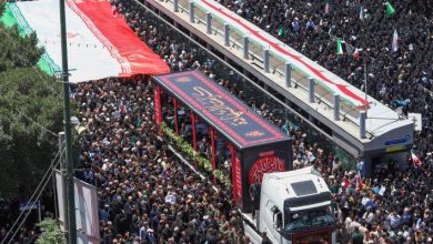 صورة | إيران تشيّع قادة عسكريين وعلماء نوويين استُهدفوا في العدوان “الإسرائيلي”