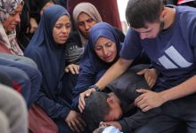 صورة | مسؤول بمجمع ناصر: استشهاد 4 نازحين في غارة بمسيرة للاحتلال في خان يونس بغزة
