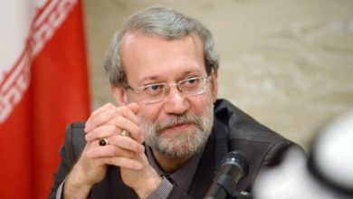 صورة | مستشار المرشد الإيراني: ترمب استخدم التهديد والتفاوض خداعًا ضد إيران