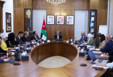 صورة | رئيس الوزراء: توسيع قاعدة المشاركين في جائزة الحسين للعمل التطوعي أولوية ودعم حكومي للمبادرات النوعية