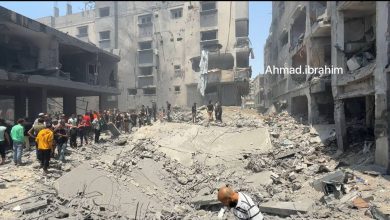 صورة مجزرة جديدة.. 15 شهيدًا في قصف منزل عائلة أبو شريعة بحي الصبرة وسط مدينة غزة