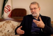 صورة لاريجاني: ترامب خدعنا وهددوني مباشرة بالقتل إذا لم أغادر إيران خلال 12 ساعة