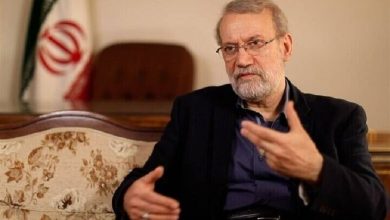 صورة لاريجاني: ترامب خدعنا وهددوني مباشرة بالقتل إذا لم أغادر إيران خلال 12 ساعة
