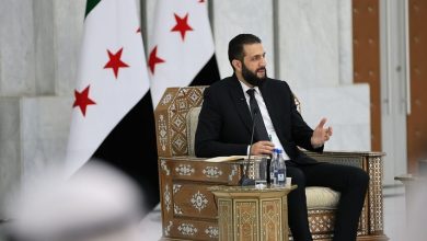 صورة حاخام أمريكي كبير يرهن حدوث لقاء مباشر بين الشرع ونتنياهو بأمر قد يفعله!