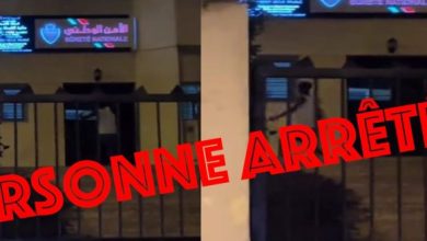 صورة توقيف شخص من أصول افريقية أحدث فوضى وخسائر مادية في مفوضية للشرطة بالمحمدية