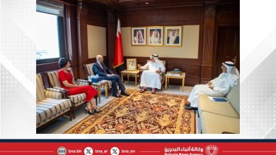 صورة وزير الخارجية يستقبل الأمين العام للمحكمة الدائمة للتحكيم