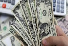 صورة الدولار يرتفع وسط تصاعد التوترات في منطقة الشرق الأوسط