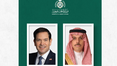 صورة وزير الخارجية يبحث آخر التطورات الإقليمية والدولية مع نظيره الأمريكي