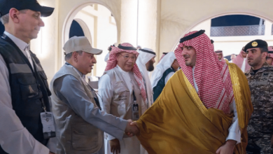 صورة الأمير عبدالعزيز بن سعود يقف على جاهزية الجهات المشاركة لاستقبال حجاج بيت الله الحرام في مشعر عرفات