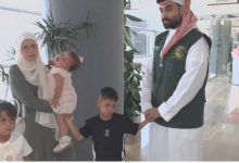 صورة بتوجيهات القيادة.. علاج الطفل الفلسطيني محمد حجازي في مستشفى الملك خالد التخصصي للعيون