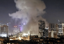 صورة بالفيديو.. تضرر عدد من المباني في إسرائيل جراء الصواريخ الإيرانية