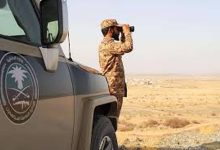 صورة القبض على شخص لترويجه المخدرات بالمنطقة الشرقية 