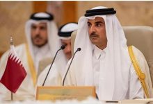 صورة أمير قطر يتلقى اتصالًا هاتفيًا من الرئيس الأمريكي