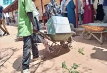 صورة مركز الملك سلمان للإغاثة يوزّع (1.100) سلة غذائية في ولاية شمال كردفان بالسودان