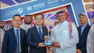 صورة بالتعاون مع الهيئة السعودية للسياحة وبرنامج الربط الجوي.. مطار الملك عبدالعزيز الدولي يدشّن أولى رحلات طيران هاينان الصينية