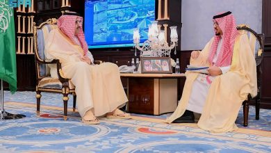 صورة أمير الباحة يتابع جهود تنمية الاستثمار البلدي بأمانة المنطقة ويؤكد دعمه للمشاريع النوعية