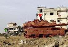 صورة طائرة إسرائيلية توثق هجوم مقاوم بغزة على دبابة وتفجيرها (شاهد)