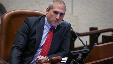صورة الكنيست يعيّن مشتبهًا بالاغتصاب رئيسًا للجنة المالية