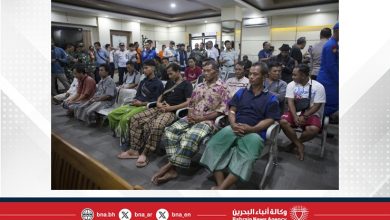 صورة استمرار عمليات البحث عن 30 مفقوداً إثر غرق عبارة قرب بالي الإندونيسية