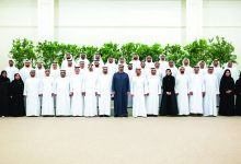 صورة رئيس الدولة يستقبل وفد مكتب شؤون حجاج الإمارات ويشيد بجهودهم