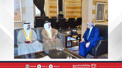 صورة رئيس مجلس الوزراء بالجمهورية اللبنانية يستقبل سفير مملكة البحرين لدى الجمهورية اللبنانية والمقيم في دمشق