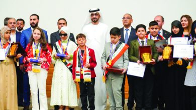 صورة عائشة نزار ناظم بطلة لتحدي القراءة العربي في العراق