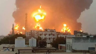 صورة إسرائيل تطلق عملية الراية السوداء ضد الحوثيين: غارات مكثفة على موانئ ومحطة كهرباء في اليمن