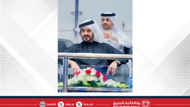 صورة خالد بن حمد يشهد ختام بطولة الخليج لناشئي كرة السلة ويتوج الأبطال