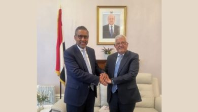 صورة من لندن .. اليمن تفتح ملف الحوثيين مع جمهورية الصومال