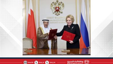 صورة مجلس الشورى ومجلس الاتحاد في الجمعية الفيدرالية الروسية يوقعان مذكرة تفاهم لتعزيز العلاقات البرلمانية وتبادل الخبرات التشريعية بين مملكة البحرين وروسيا الاتحادية