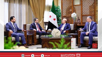 صورة وزير الخارجية والمغتربين بالجمهورية العربية السورية يستقبل سفير مملكة البحرين في دمشق