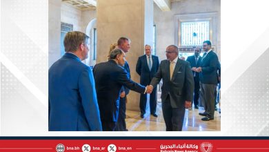 صورة في إطار الزيارة الرسمية التي يقوم بها سموه إلى أمريكا .. سمو ولي العهد رئيس مجلس الوزراء يحضر حفل الاستقبال الذي نظمته غرفة التجارة الأمريكية لكبرى الشركات البحرينية والأمريكية التي سيتم الإعلان عن التعاون فيما بينها خلال زيارة سموه لأمريكا
