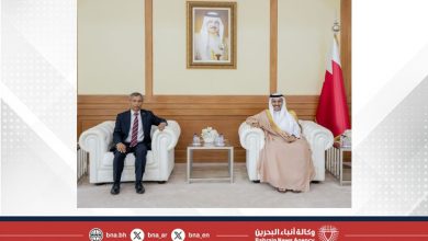صورة وزير الإعلام يستقبل سفير جمهورية بنغلاديش الشعبية لدى مملكة البحرين