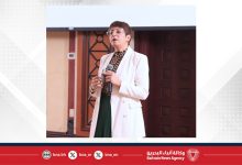صورة بالتنسيق مع هيئة البحرين للسياحة والمعارض وهيئة البحرين للثقافة والآثار.. وزارة المواصلات والاتصالات تنظم ورشة توعوية لسائقي الأجرة بهدف تعزيز التجربة السياحية في مملكة البحرين