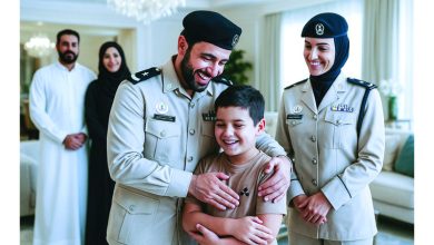 صورة أمّ تلجأ إلى شرطة الشارقة لإعادة الطمأنينة إلى طفلها