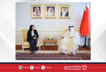 صورة وزير الخارجية يستقبل القائم بأعمال سفارة الجمهورية التونسية لدى مملكة البحرين بمناسبة انتهاء فترة عملها