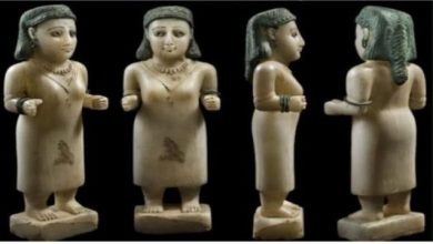 صورة تمثال يمني نادر يعود إلى الواجهة بعد نصف قرن من التهريب.. رحلة أثرية من