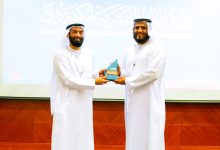 صورة بيئة العمل في حكومة دبي تحتضن كفاءات مبدعة