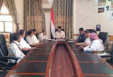 صورة نائب وزير التربية يناقش أمناء مجمع المتفوقين نتائج القبول للعام الدراسي الجديد بمأرب