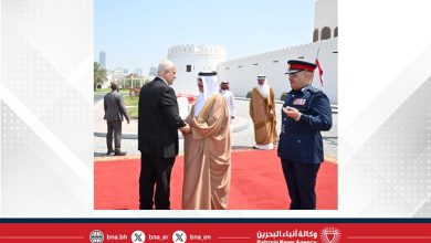 صورة مجددًا التأكيد على موقف البحرين الثابت والداعم للقضية الفلسطينية… وزير الداخلية يستقبل وزير الداخلية الفلسطيني ويؤكد على تعزيز التعاون والتنسيق الأمني لمواجهة التحديات الأمنية في المحيط الإقليمي