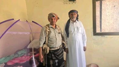 صورة عاجل: السلطة المحلية بالمهرة تعلن الإفراج ''المؤقت'' عن الشيخ الموالي للحوثيين الزايدي وتوضح الملابسات