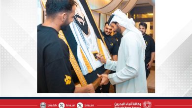 صورة ناصر بن حمد يثمّن إبداعات الشباب البحريني التي تعكس مهاراتهم الفريدة