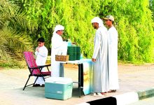 صورة «أصغر تاجر في الحي» نهيان المطري.. قصة طموح ملهمة
