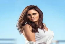 صورة بإطلالة جريئة وأنيقة.. رشا مهدي تخطف الأنظار في أحدث جلسة تص