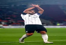 صورة مدرب مصري بإنجلترا يعلق على إمكانية رحيل سام مرسي عن إبسويتش تاون