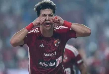 صورة إمام عاشور ينشر صور له داخل حمام السباحة في الساحل