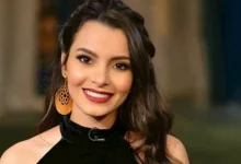 صورة بفستان أسود جلدي.. كارمن سليمان تخطف الأنظار بإطلالة جريئة