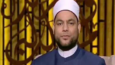 صورة إمام جامع عمرو بن العاص: الزواج “ميثاق غليظ” يتطلب التنازل من الطرفين