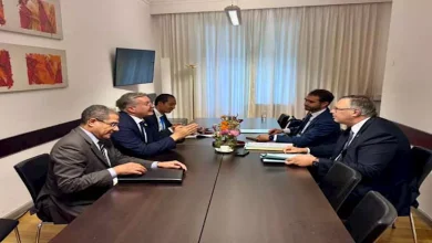 صورة وزير البترول يبحث مع توتال إنيرجيز الفرنسية زيادة الإنتاج با